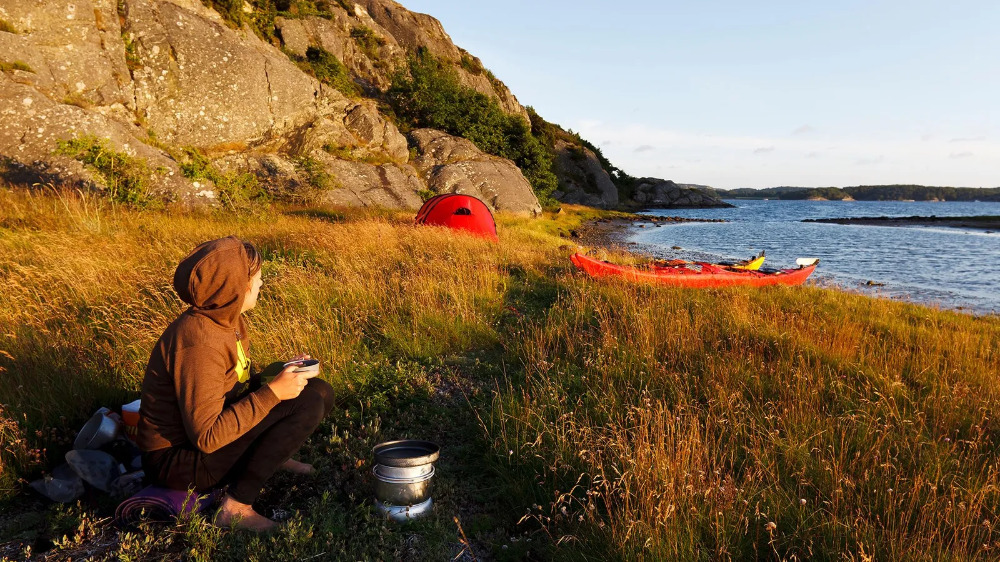 Outdoor break with Norwegian landscape supporting work-life balance